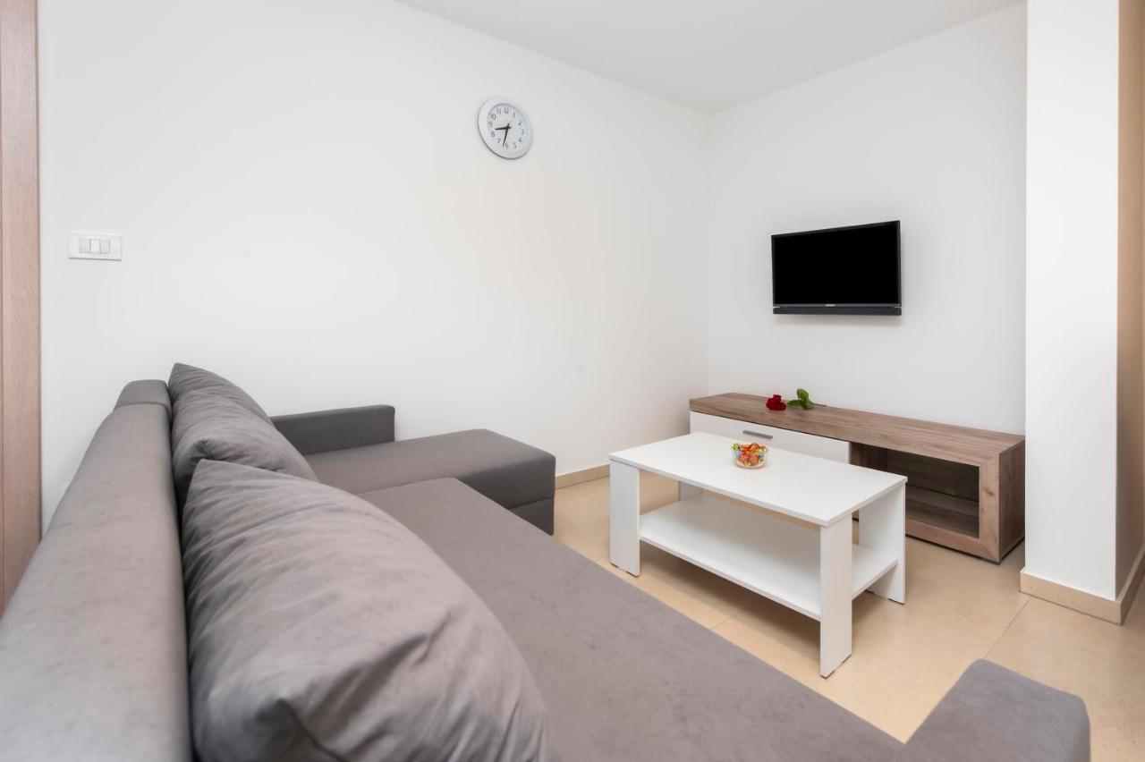 Apartments Katarina Ровинь Экстерьер фото